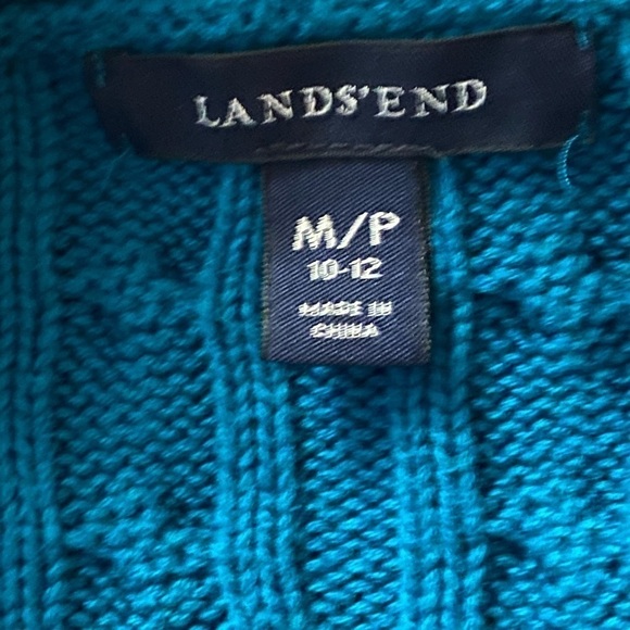Lands’ End cable-knit sweater - Picture 6 of 6